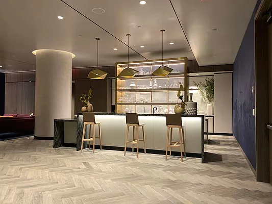 Rented by Gulia Wang, LREB | media 65