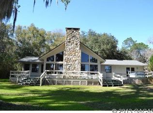 108 Cypress St, Hawthorne, FL 32640