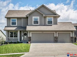9621 N 150th Ave, Bennington, NE 68007