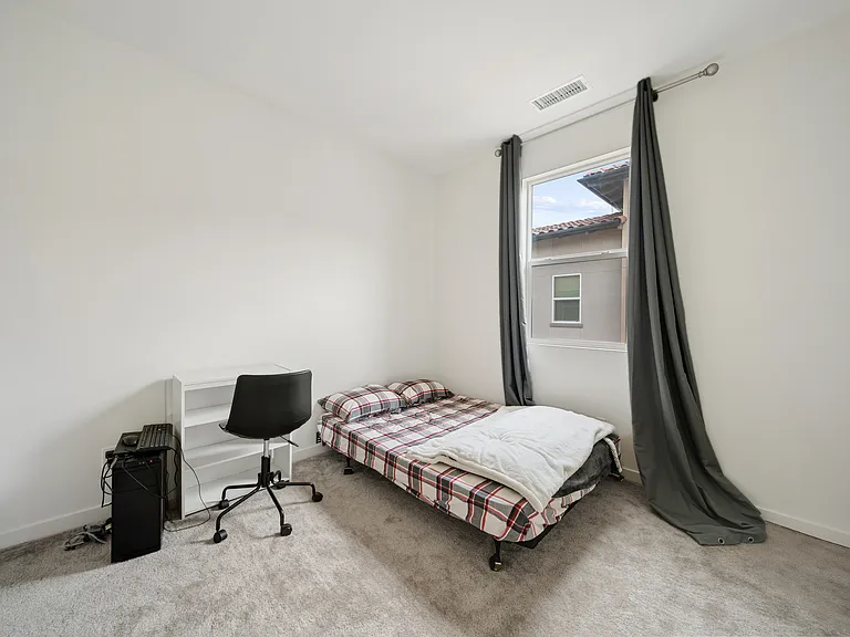 39 Sanctuary Ln — Photo 18