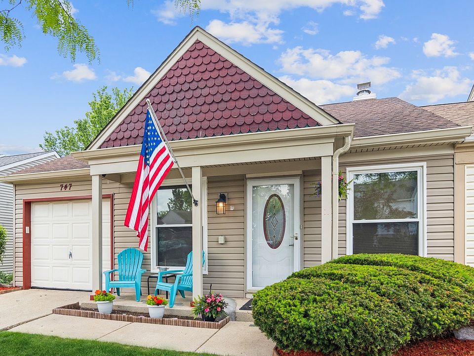 1st image of 747 Taft Cir Unit 747