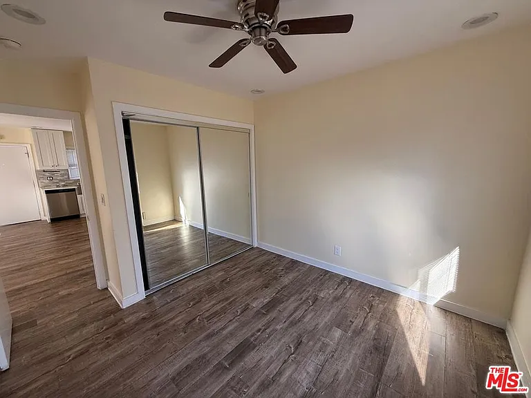 3205 Bartdon Ave — Photo 3
