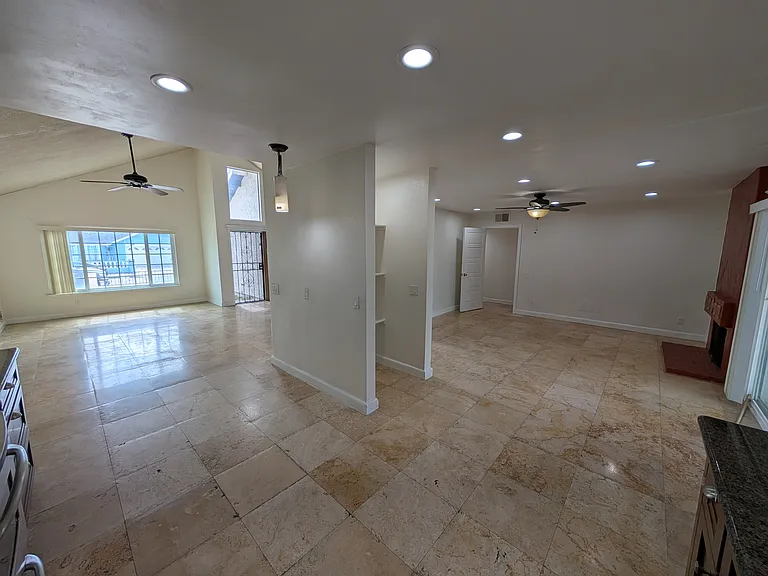 1094 Stillwell Ave — Photo 6