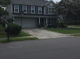 92 Shadow Moss Dr, Beaufort, SC 29906