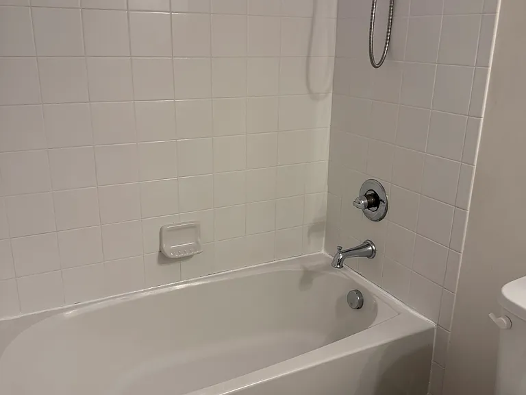 304 Sea Pine Dr — Photo 16