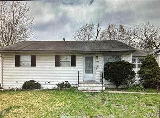 308 Crawford Rd, Saint Louis, MO 63137