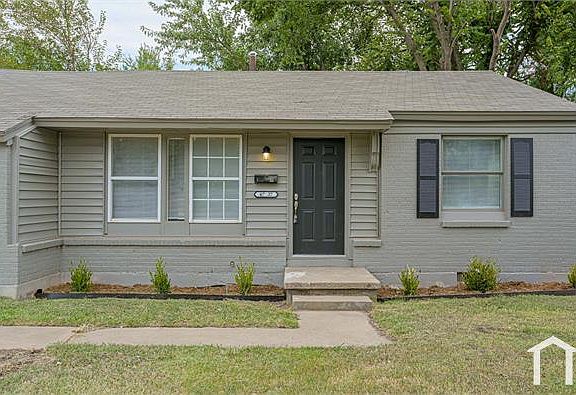 3rd image of 4737 SE 25th St