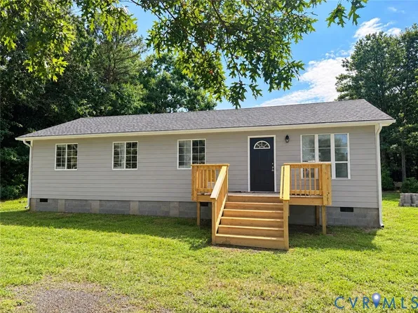 6927 Carsley Rd, Waverly, VA 23890