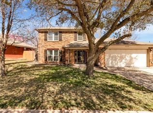 615 Mission Hills Dr, Arlington, TX 76018