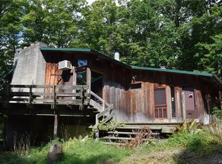 9825 New Oregon Rd, Eden, NY 14057