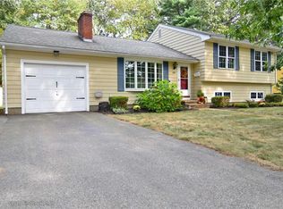180 Brookhaven Rd, North Kingstown, RI 02852