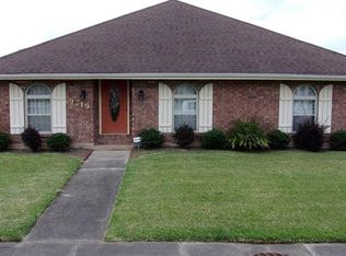 9719 W Rockton Cir, New Orleans, LA 70127