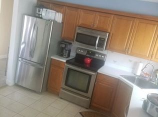 93 Wicks Rd, Commack, NY 11725