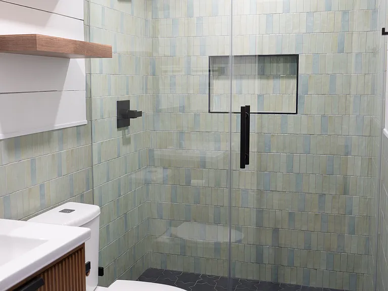 1609 Alameda Dr — Photo 8