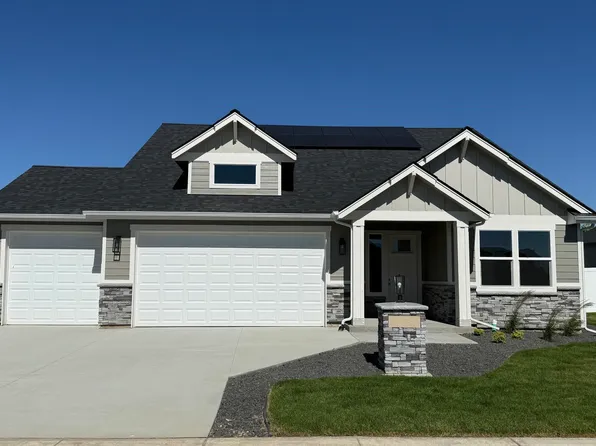 1236 N High Desert Dr, Deer Park, WA 99006