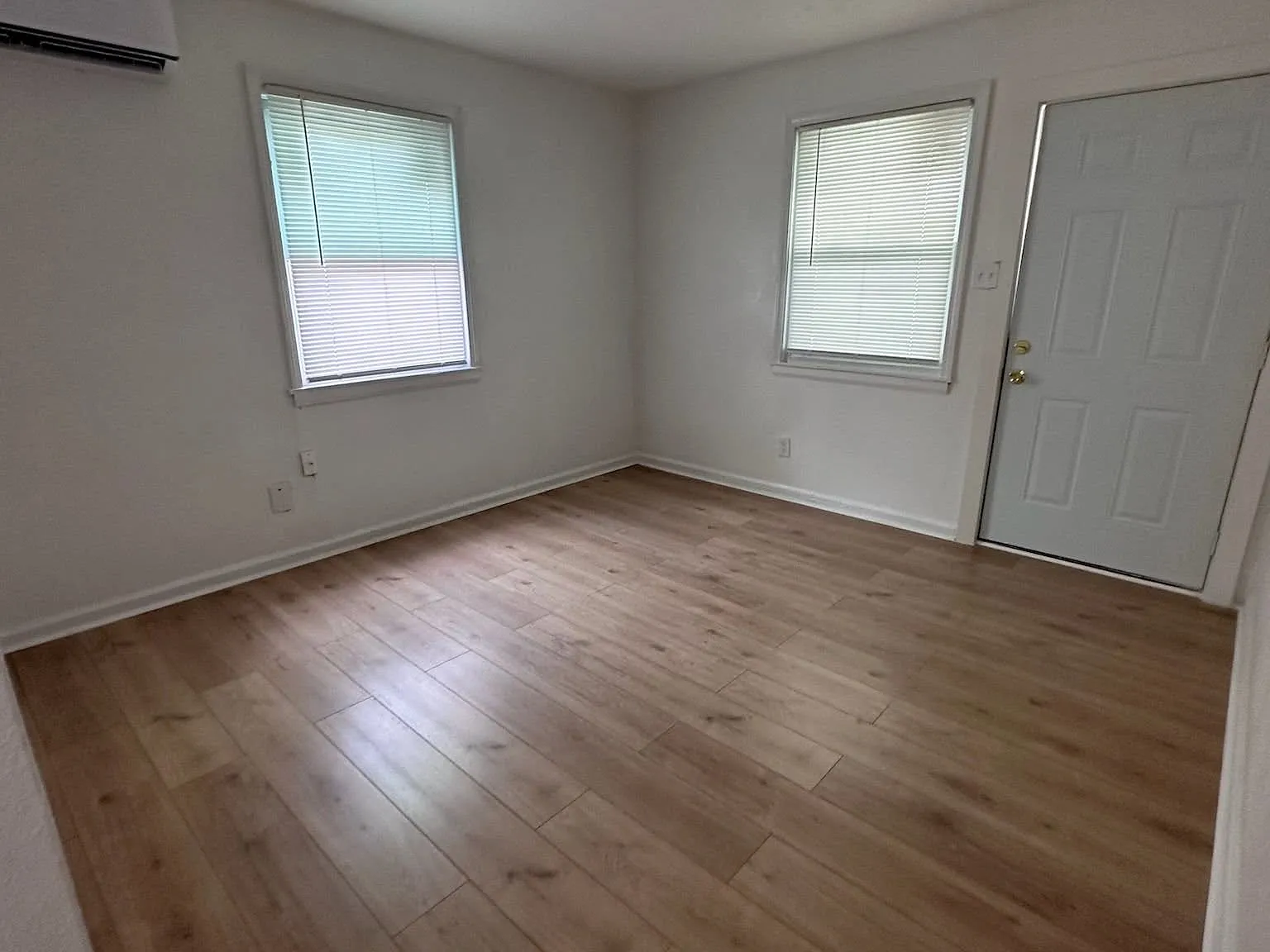 1 bed, 600 sqft, $799 — Photo 2