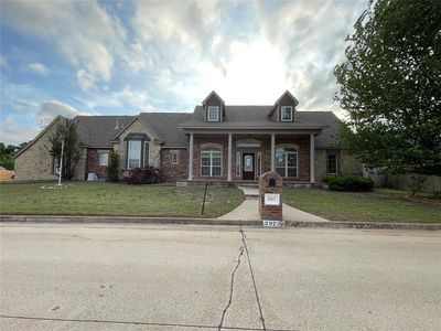 207 Stone Creek Rd, Midwest City, OK, 73130
