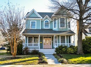 114 Randolph Ave, Cape Charles, VA 23310