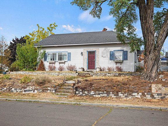 3rd image of 1618 W Lacrosse Ave