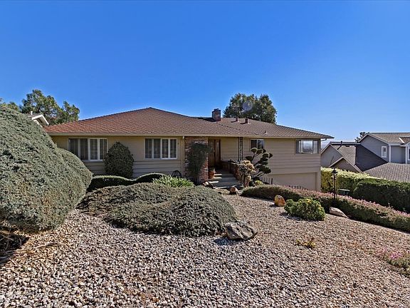 3rd image of 3578 Vista Del Valle
