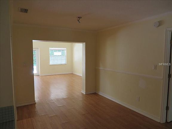 4th image of 1332 Paradise Ln