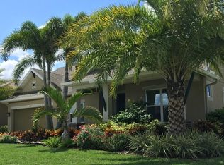 6605 Current Dr, Apollo Beach, FL 33572