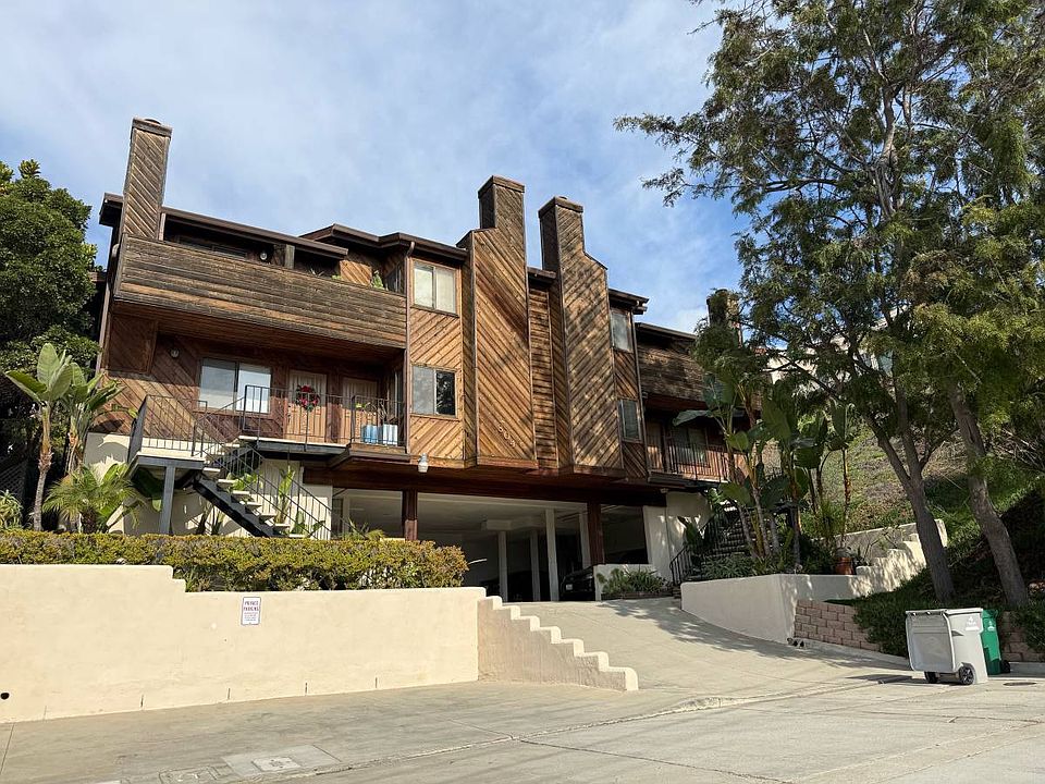 1st image of 804 Torrance St APT 1