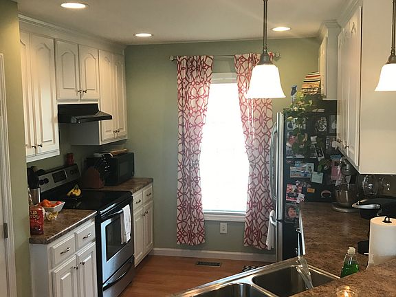5th image of 107 Maryland Dr