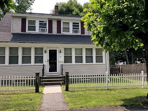 3rd image of 15 Dinsmore St