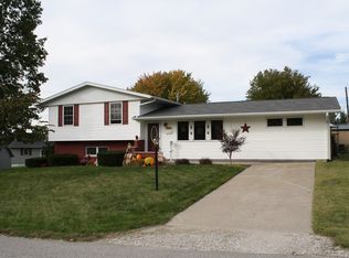 100 Cherry St, Loogootee, IN