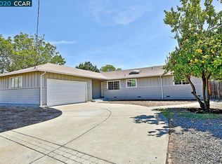 1756 Eucalyptus Ct, Concord, CA 94521