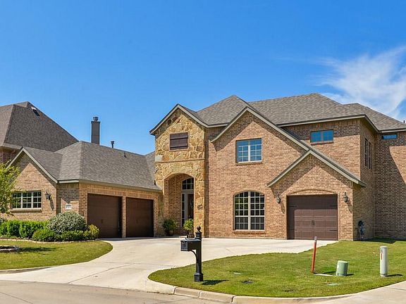 2nd image of 5203 Runnymede Ct
