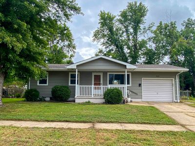 903 Lena Ave, Salina, KS, 67401