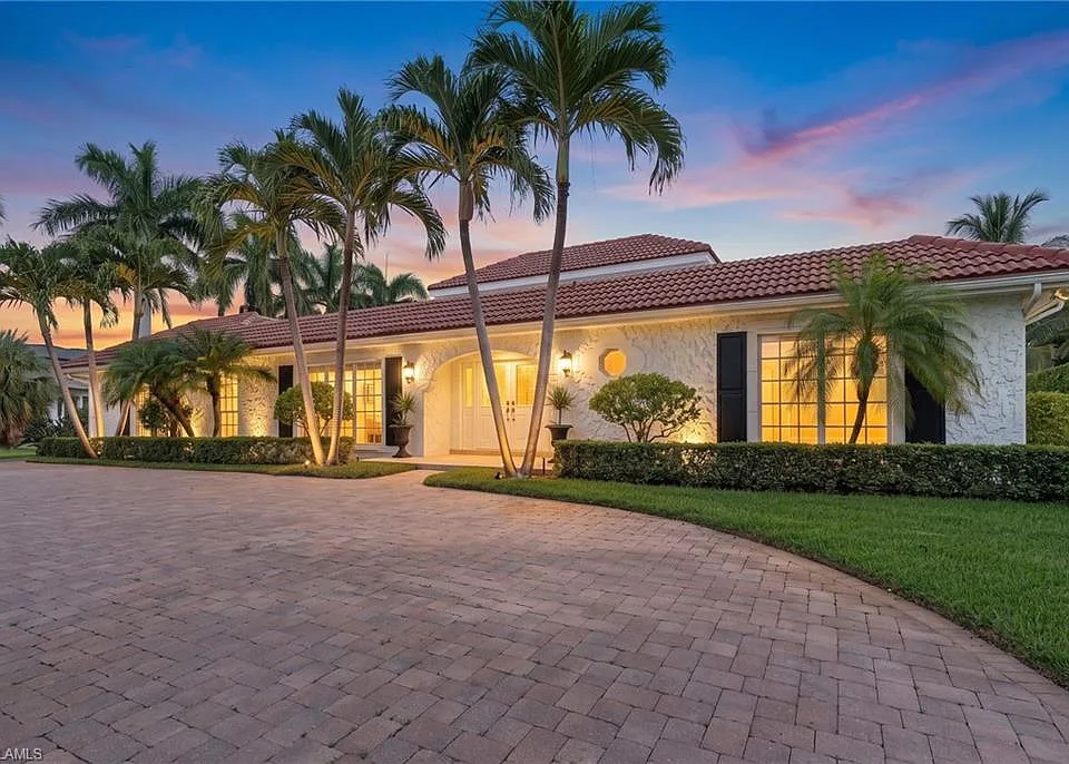 503 Neapolitan Way