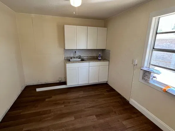 512 N 27th St, Fort Pierce, FL 34947