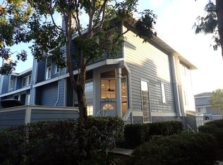 19125 Beachcrest Ln APT A, Huntington Beach, CA 92646