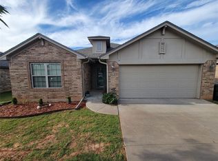 809 Barbaroot Dr, Norman, OK 73069