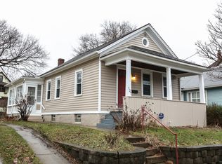 137 Henrietta St, Rochester, NY 14620
