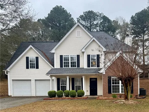 1725 Leigh Meadow Dr, Dacula, GA 30019