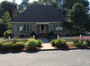 79 Ernest Ave, Worcester, MA 01604