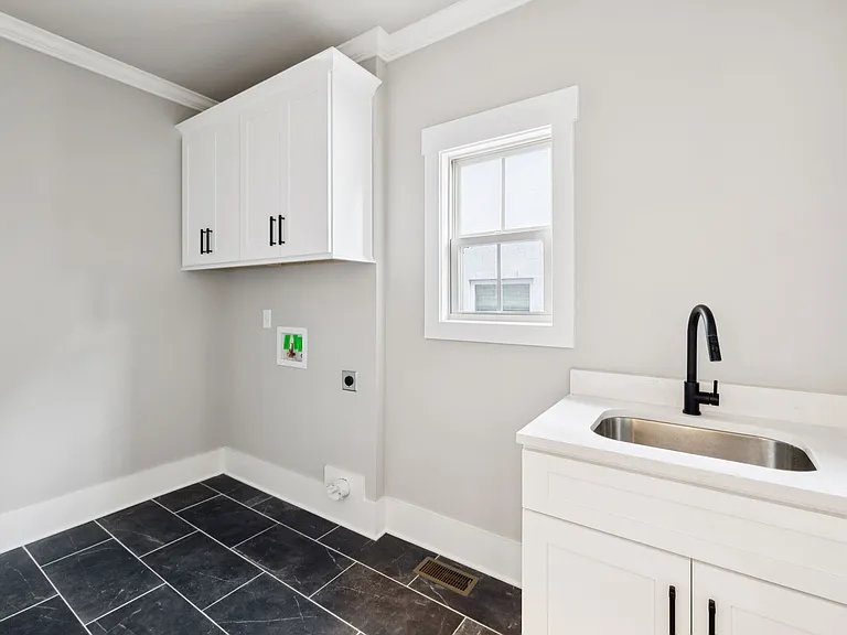 3001 Turnstone Trce — Photo 31