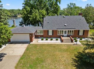 9132 W River Rd, Brooklyn Park, MN 55444