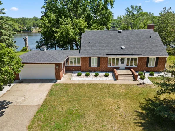 9132 W River Rd, Brooklyn Park, MN 55444