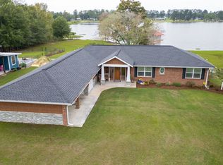 2612 Buck Head Rd, Baxley, GA 31513