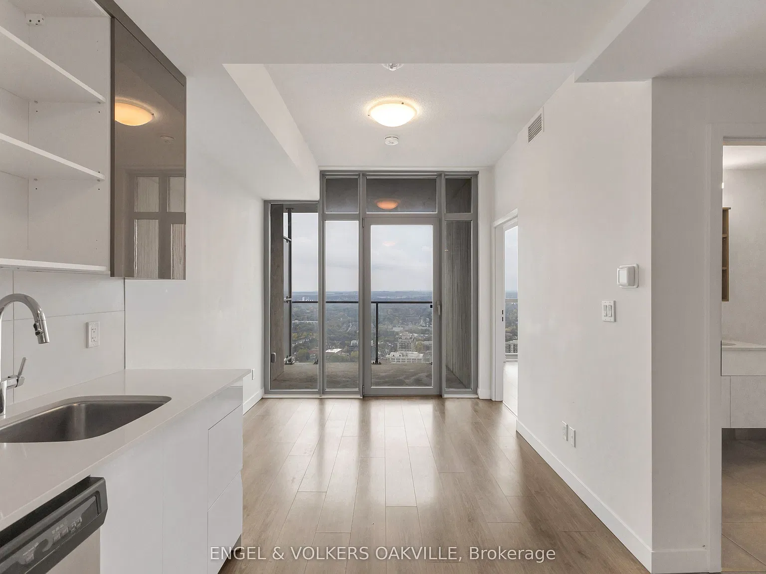 2 bed, $1,850 — Photo 4