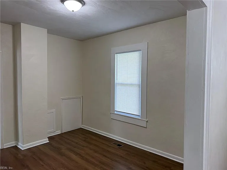 431 Appomattox St #1 — Photo 10
