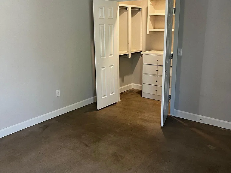 324 SW 6th St #324 — Photo 33