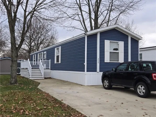 268 Westwoods, Amherst, OH 44001