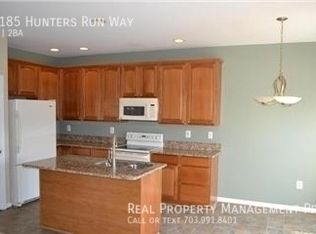 14185 Hunters Run Way, Gainesville, VA 20155