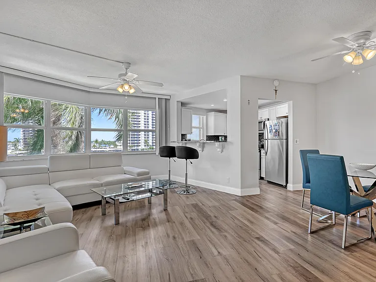 28 Yacht Club Dr — Photo 6